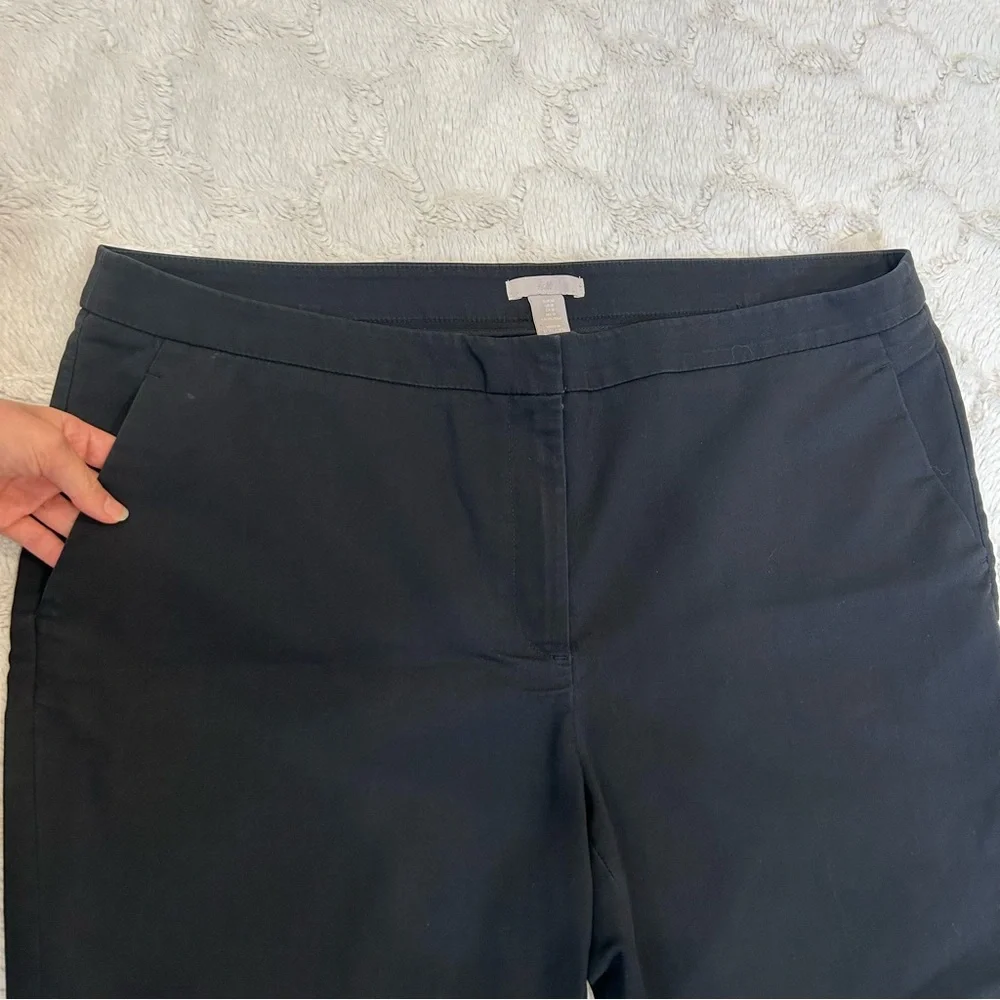 H&M - Black Slim Ankle Capri Formal Dress Pants 18 - Picture 2 of 12